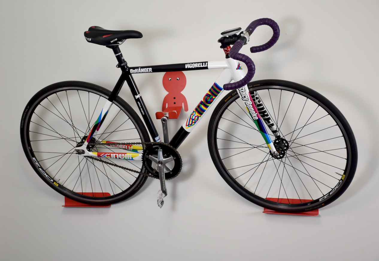 Dan pedal hook